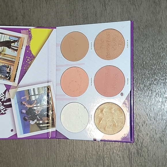 2 FOR $20. Physicians Formula X Breakfast Club Face Palette Vol. 2 - Picture 4 of 4